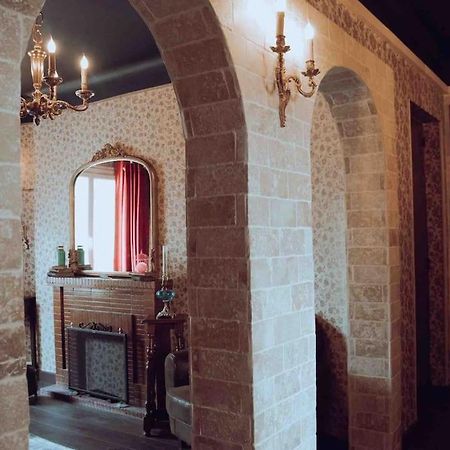 La Salle Des Sortileges Perpignano Esterno foto